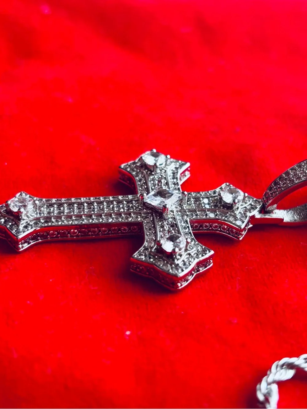 Cross Pendant Necklace – Minimalist and timeless design.